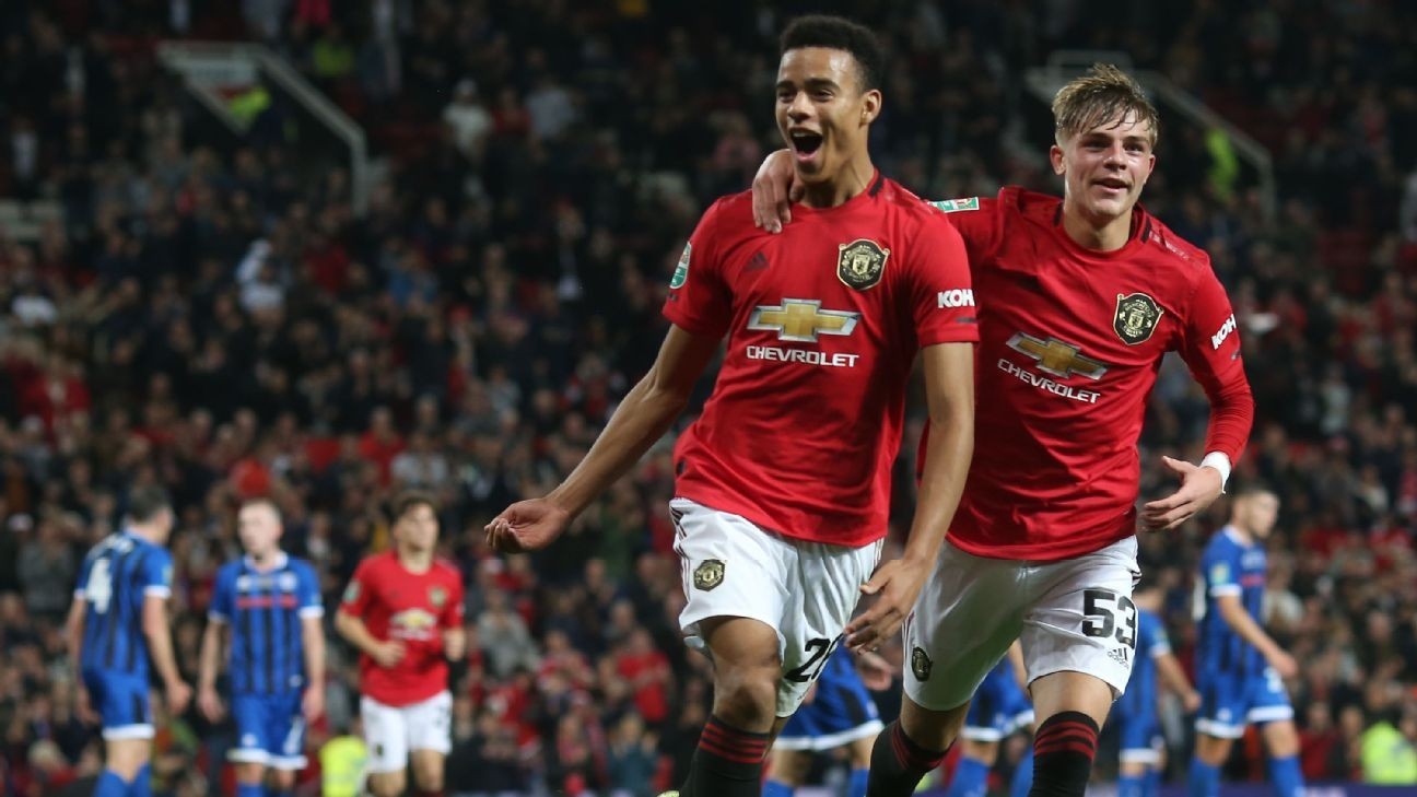 Paul Pogba gives verdict on Manchester United young players and explains the advice he is passing on - Bóng Đá
