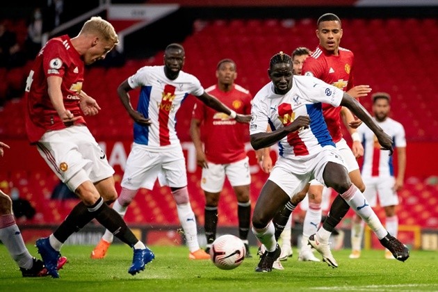 Dean Henderson and Teden Mengi in Manchester United squad vs Luton - Bóng Đá