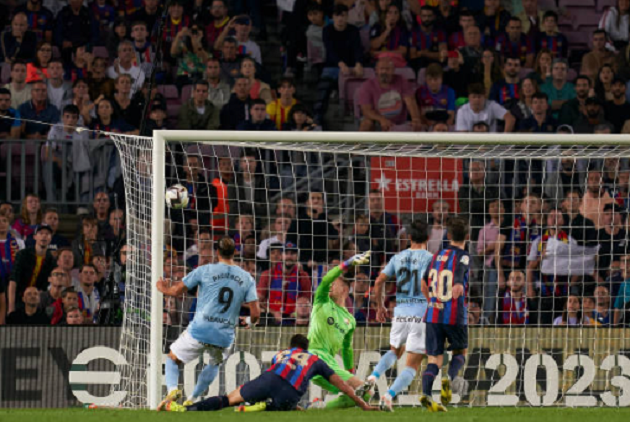 Gà son Pedri mang Barca lên đỉnh La Liga - Bóng Đá