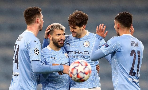 Pep Guardiola rules Sergio Aguero out of Man City starting lineup for Manchester United match - Bóng Đá