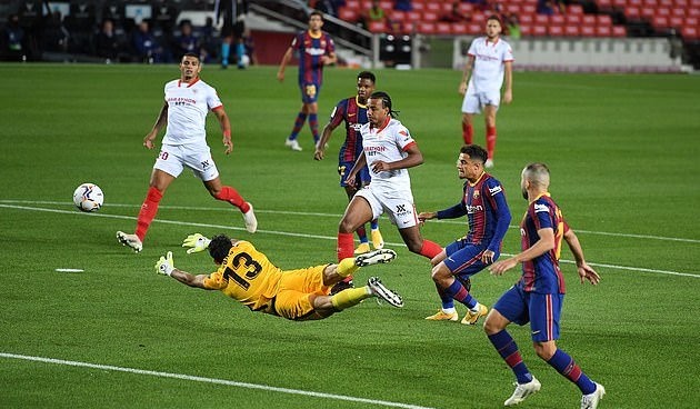 96% Conte đưa Tottenham dự Champions League mùa tới - Bóng Đá