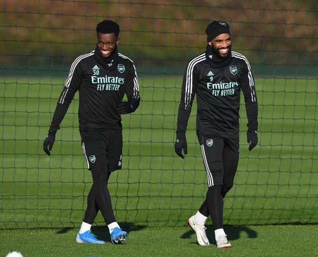 Arsenal tập  - Bóng Đá