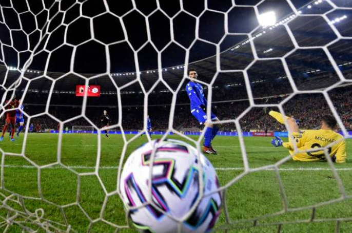 ảnh sau trận - Bóng Đá