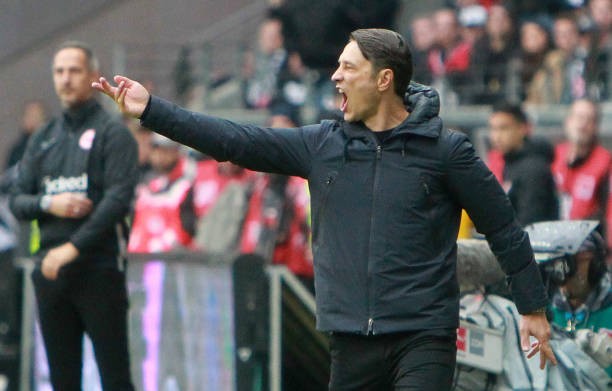 Boateng 'ăn' thẻ đỏ, Bayern Munich nhận trận thua lịch sử - Bóng Đá