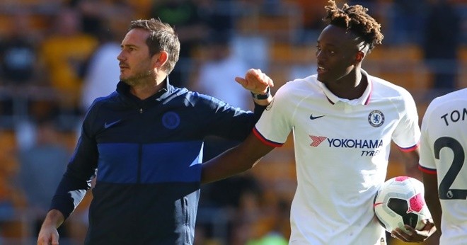 Prince William and Chelsea boss Frank Lampard greet fans in London pub as royal watches England take on Czech Republic - Bóng Đá
