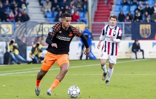 Top 10 goal-scoring defenders in the 21st century - Bóng Đá