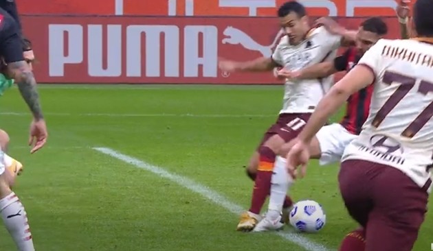 Lập cú đúp rồi mắc sai lầm, Ibrahimovic khiến Milan mất mạch trận toàn thắng - Bóng Đá