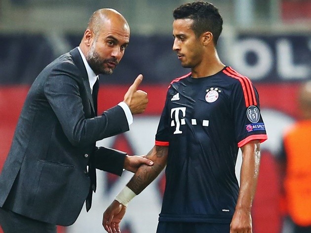 2 thái cực giữa Kepa và Alisson - Bóng Đá