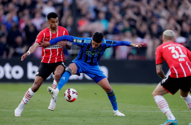 Người vừa làm đau Ten Hag, có thể giúp Man Utd quên đi Greenwood - Bóng Đá