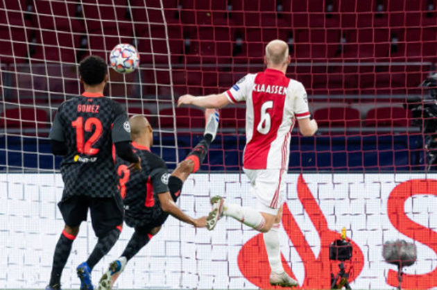 bài ảnh màn trình diễn siêu đẳng của Fabinho - Bóng Đá
