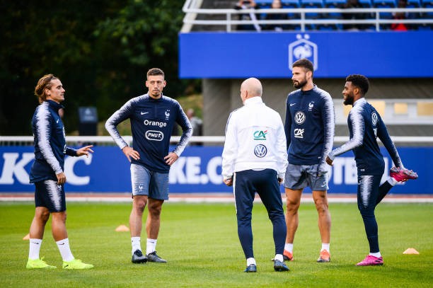 Gạt đi nỗi buồn ở Barca, Griezmann có thái độ lạ thường khi về đội tuyển - Bóng Đá