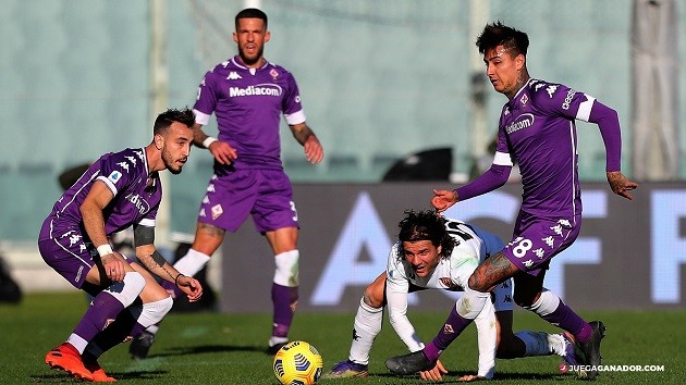 Khách sạn xa hoa của Ronaldo có giá siêu khủng - Bóng Đá