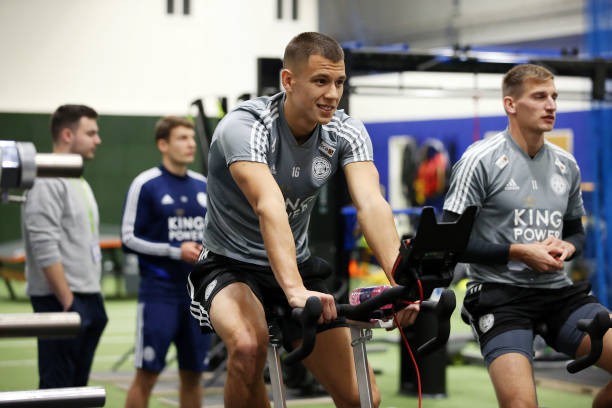 Vardy trở lại, sẵn sàng thách thức vị trí của Man City - Bóng Đá