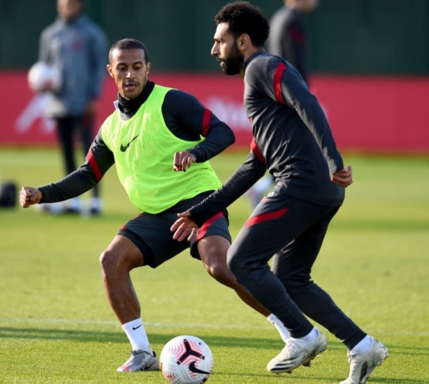 CHÍNH THỨC! Chelsea hoàn tất việc đổi chủ mới - Bóng Đá