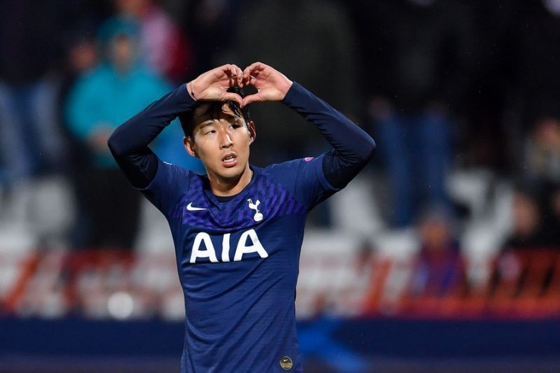 Ảnh: Son Heung-min xin lỗi Andre Gomes - Bóng Đá