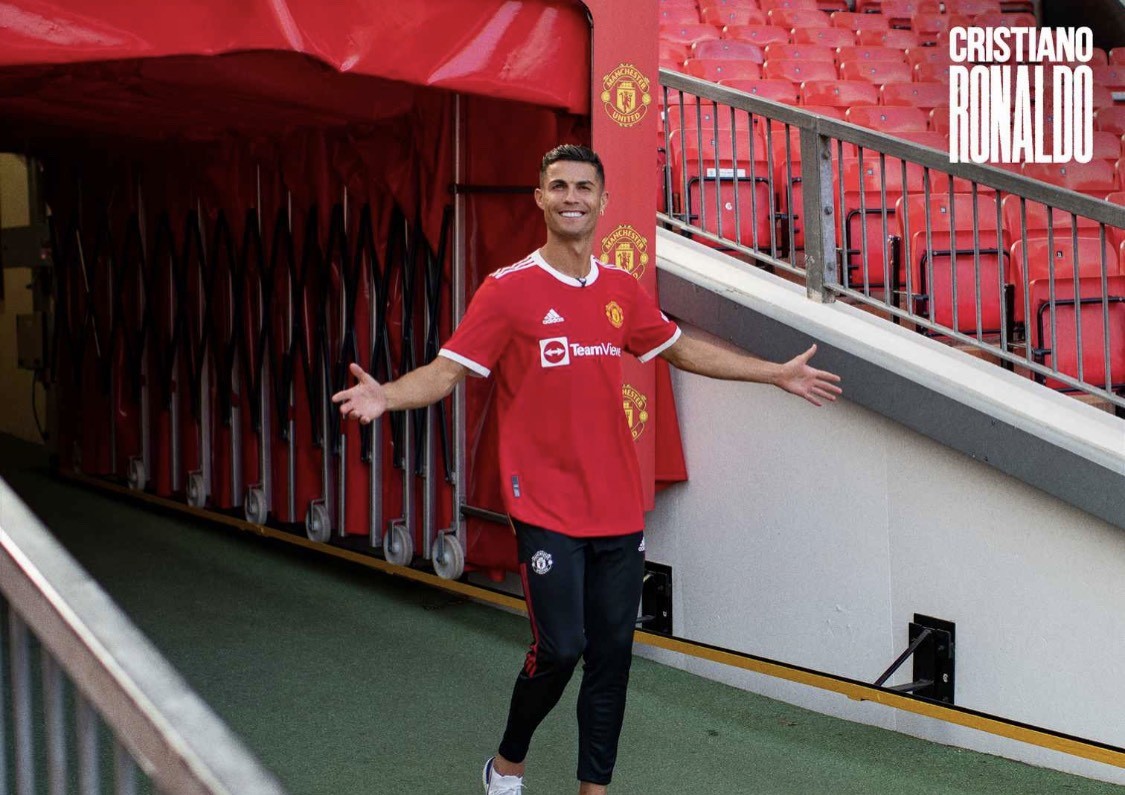 Man Utd công bố những hình ảnh về Ronaldo - Bóng Đá