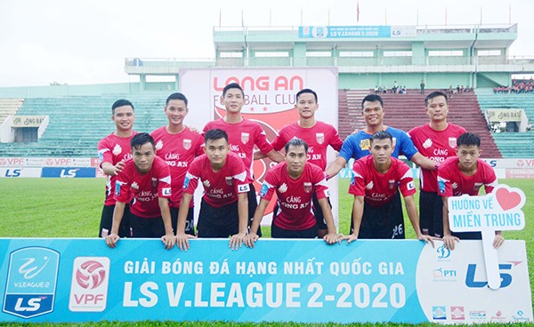 Thắng kịch tính Tây Ninh, CLB Long An tiếp tục giành 