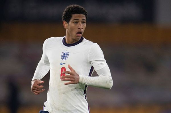 Đội hình ĐT Anh đấu San Marino: 