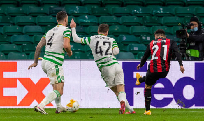 Ibrahimovic im tiếng trong ngày AC Milan thắng nhẹ nhàng 