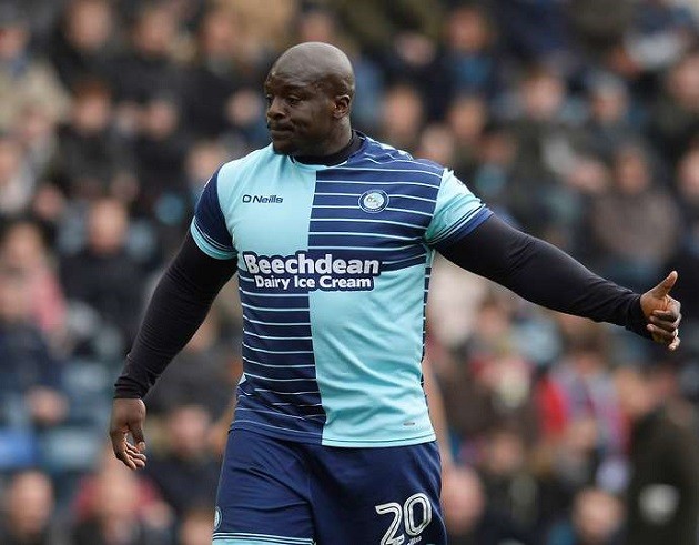 From football to WWE: Akinfenwa bomber deals with Vince McMahon - Bóng Đá
