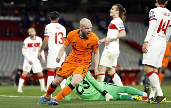 Đội hình ĐT Hà Lan đấu Latvia: 