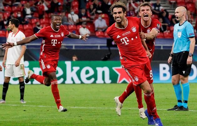 Mesut Ozil và Unai Emery đập tan tin đồn mâu thuẫn bằng hành động này - Bóng Đá