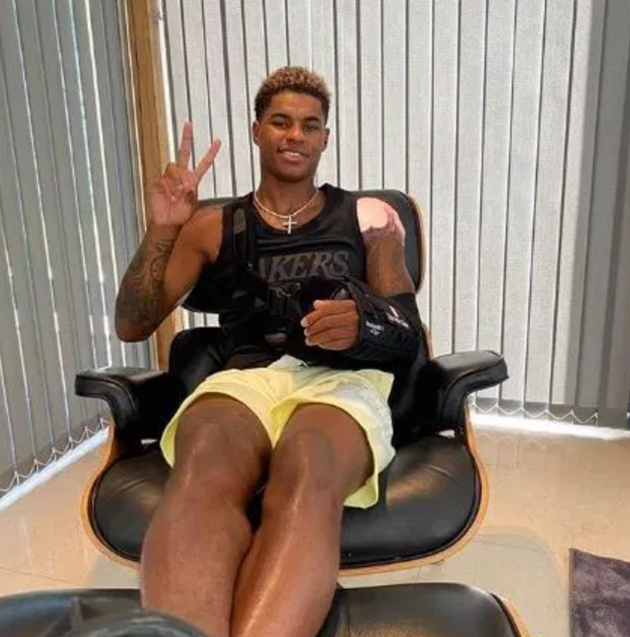 Jadon Sancho set to START against Leeds as Man Utd players - Bóng Đá