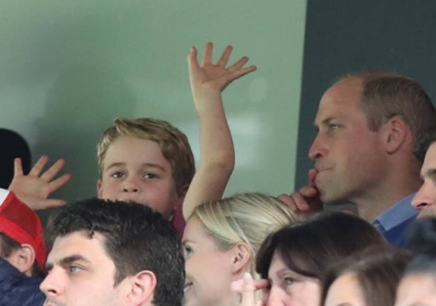 VLAHOVIC ĐẾN JUVENTUS ĐỒNG NGHĨA VỚI VIỆC DYBALA SẼ RA ĐI? - Bóng Đá