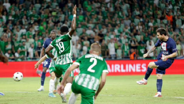 Màn trình diễn siêu đẳng của Messi - Bóng Đá