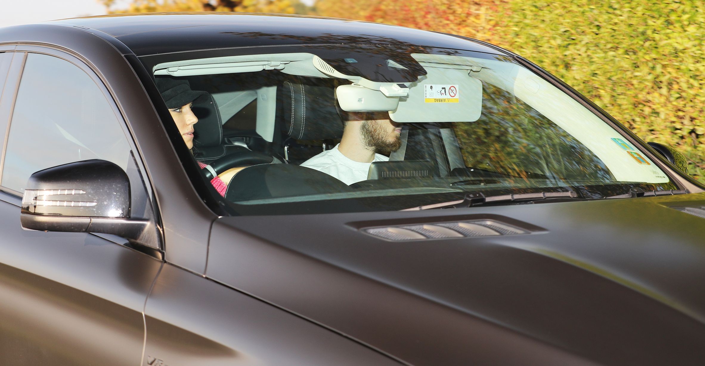 Manchester United players arrive for training after Chelsea win - Bóng Đá