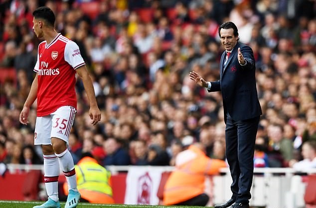 Gạt bỏ sự kình địch, 2 cựu sao Chelsea tung hoành ngoài đường phố - Bóng Đá