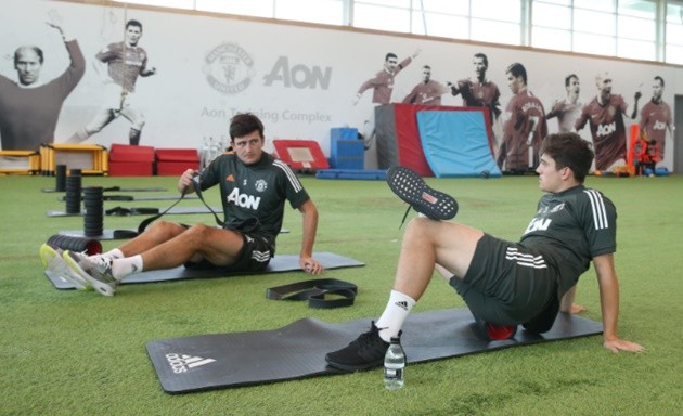 Ảnh sao MU tập gym - Bóng Đá
