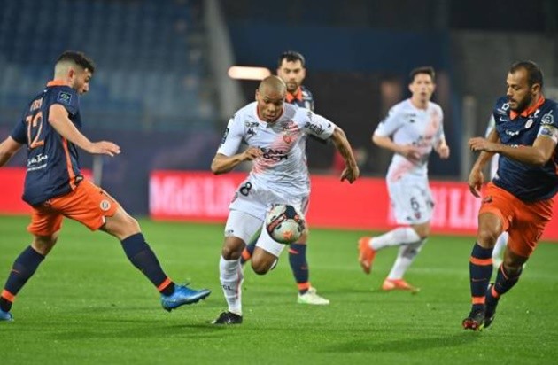 Ibra tiếp quản di sản của Raiola, trở thành 