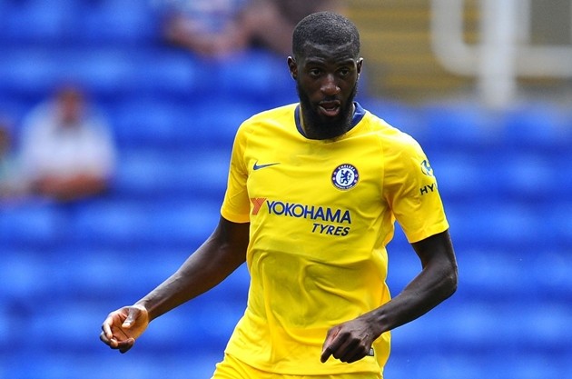 Từ Kepa đến Torres: Đội hình 11 bản hợp đồng thất bại của Chelsea - Bóng Đá