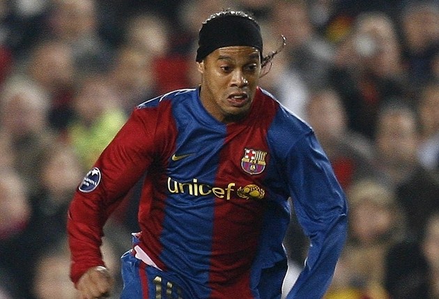 Từ Lovren đến Sokratis: 7 cái tên được AS Roma nhắm đến để thay thế Smalling - Bóng Đá