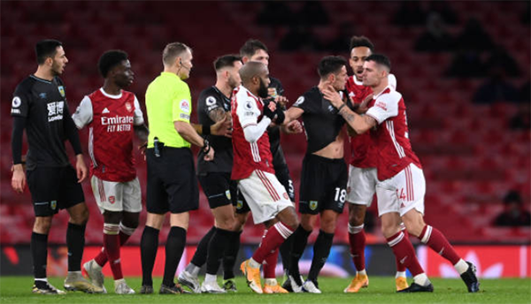 3 điều rút ra trận Arsenal 0-1 Burnley: The Gunners đấu võ, Aubameyang chưa hết vận đen - Bóng Đá