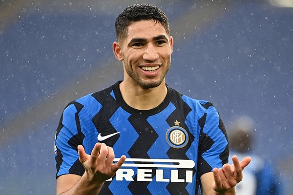 Nếu chiêu mộ Ronaldo, Pogba, đội hình PSG khủng đến cỡ nào? - Bóng Đá