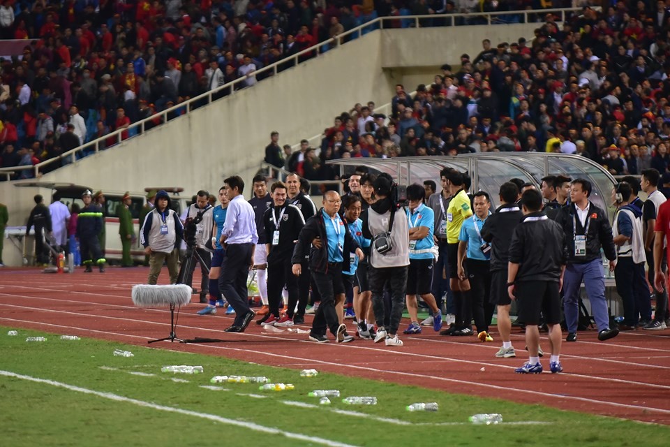 VFF vào cuộc vụ thầy Park bị mỉa mai - Bóng Đá