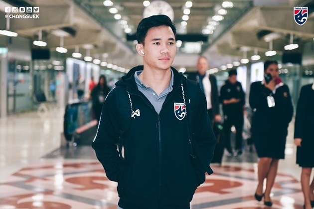 Ảnh Thái Lan về nước - Bóng Đá
