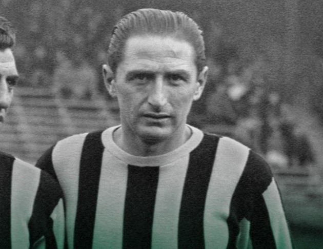 The oldest hat-trick scorers in different competitions - Bóng Đá