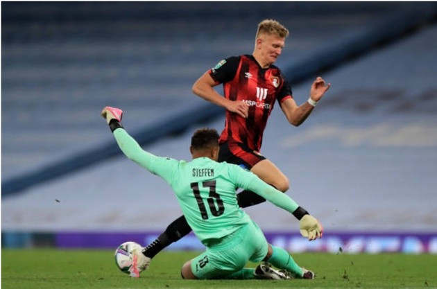 Sao Man Utd lập công; Lazio lội ngược dòng phút 90+8 - Bóng Đá