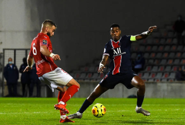 ảnh sau trận Nimes vs PSG - Bóng Đá