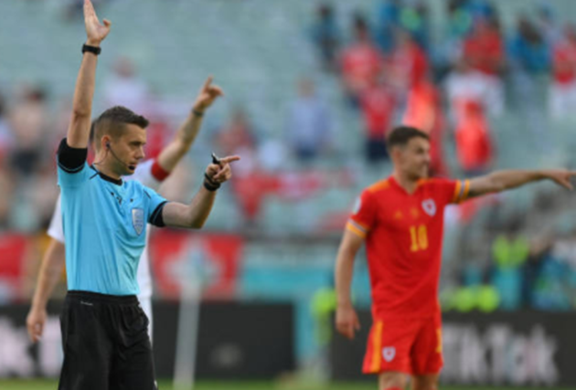 Daniel James shocked after being hauled off seconds after Wales equalise versus Switzerland in Euros opener - Bóng Đá