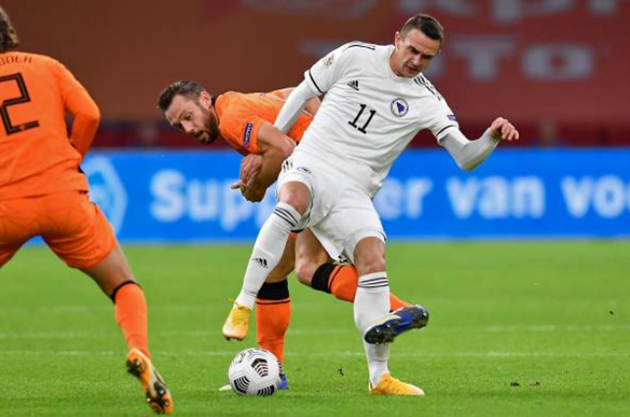 ảnh sau trận Hà Lan - Bóng Đá