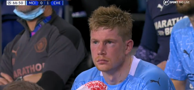 Kevin De Bruyne leaves pitch in tears after sickening clash with Antonio Rudiger gives him black eye - Bóng Đá