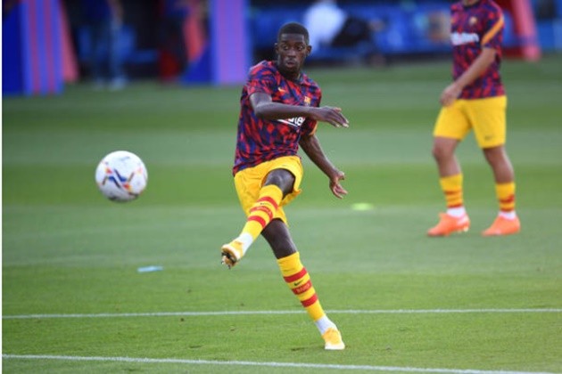 Jamie Vardy close to tears as he joins team-mates in paying tribute to Vichai Srivaddhanaprabha - Bóng Đá