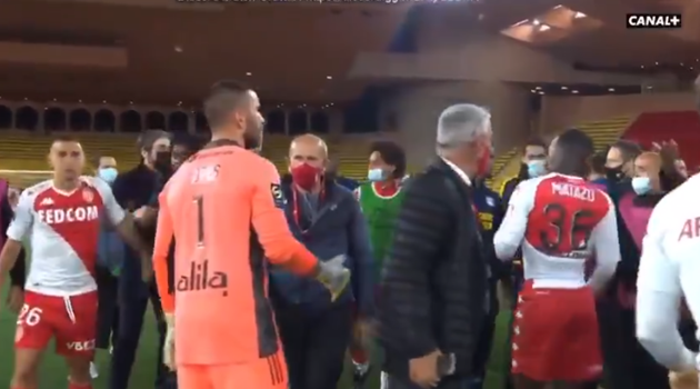 Trận đấu bạo lực giữa Monaco và Lyon - Bóng Đá
