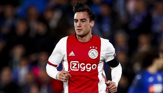 As Chelsea weigh up moves for Declan Rice, Ben Chilwell, Robin Gosens, Nicolas Tagliafico and Jose Gimenez. - Bóng Đá