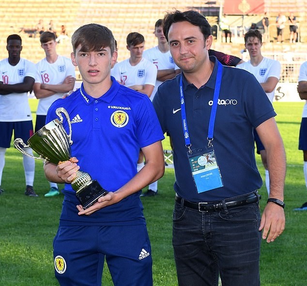 The making of Billy Gilmour: His stated ambition is to become 'the best player in the world'. - Bóng Đá