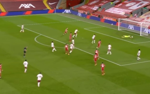 Leno xuất sắc trước Liverpool - Bóng Đá